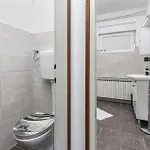 2 Bedroom Gorgeous In Appartement