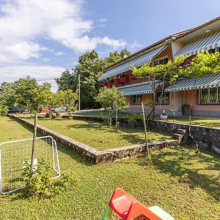 Appartement 2 Bedroom Gorgeous In *
