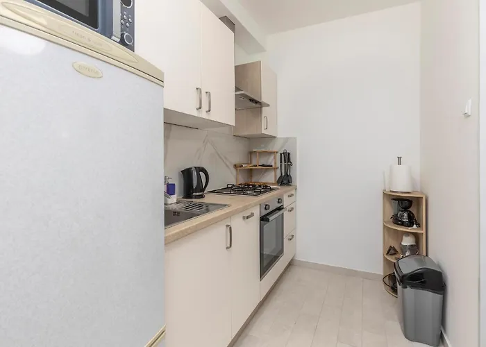 Apartament 2 Bedroom Beautiful In
